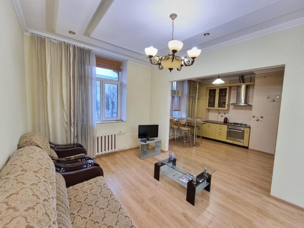 White New Apartments Ultracentral 2-Rooms In The Heart Kiszyniów Zewnętrze zdjęcie